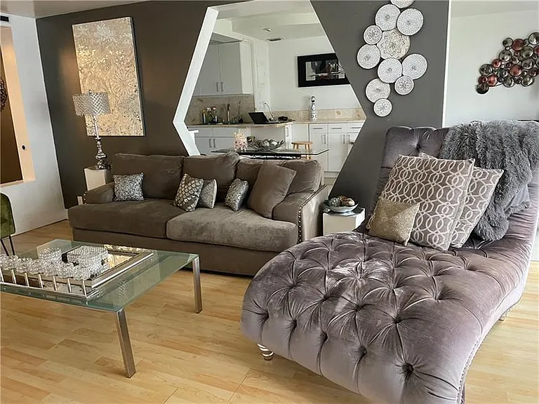 3790 Inverrary Dr #2Z — Photo 3