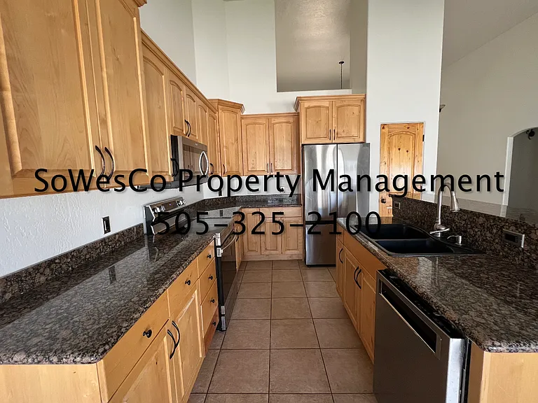 5510 The Greens Ct — Photo 8