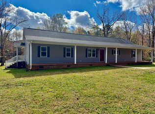2061 Traynham Grove Rd, Alton, VA 24520