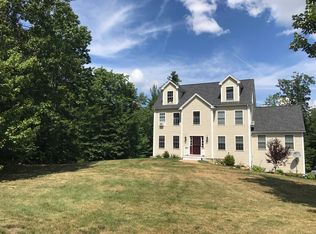 156 Winkley Farm Ln, Rochester, NH 03867