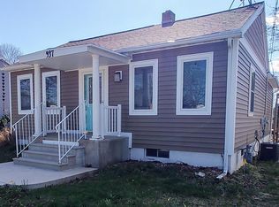 937 N 8th Ave, Sturgeon Bay, WI 54235