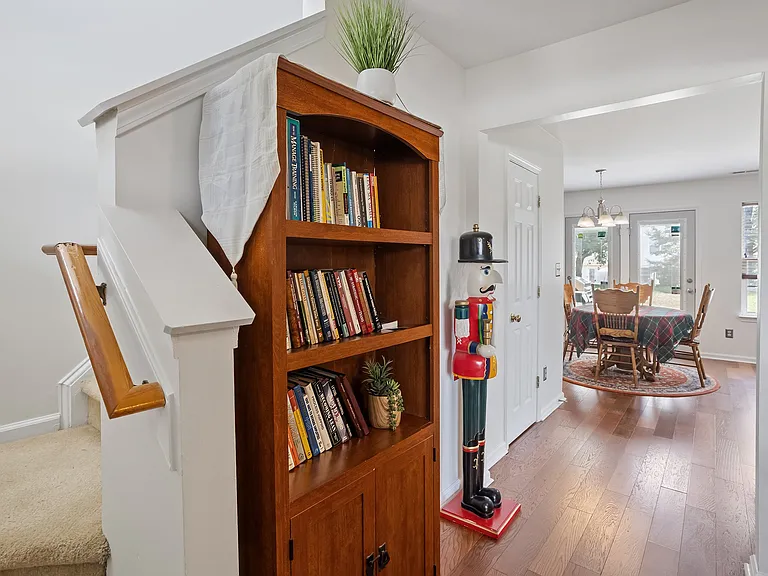 4118 Springfield Creek Dr — Photo 3
