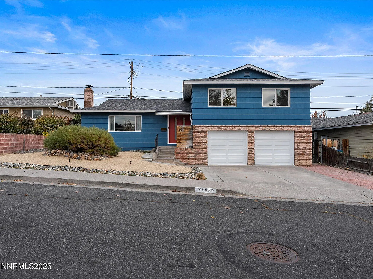 2955 Scholl Dr photo 1