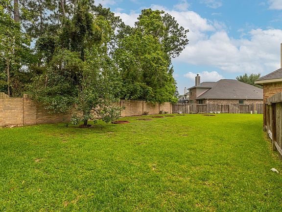 3rd image of 16911 Caldwell Pointe Ct