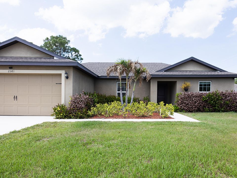 1st image of 2581 SE Dogwood Avenue