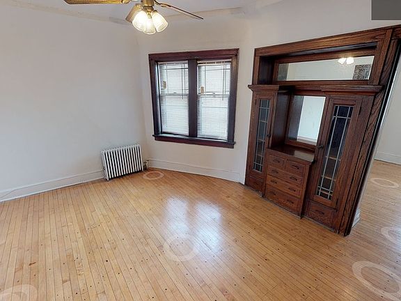 5th image of 2856-62 N Bartlett Ave #2856-14