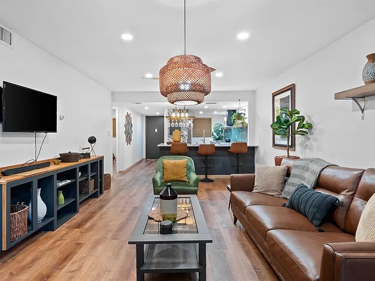 3700 S Osprey Ave #214 — Photo 17