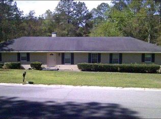 1709 Marshall Dr, Waycross, GA 31501
