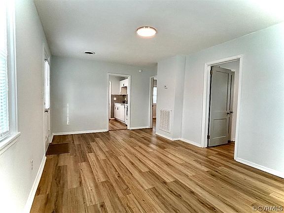 3rd image of 1810 Halifax Ave