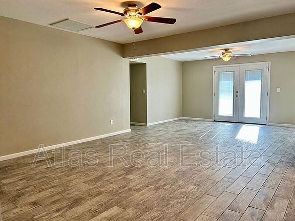 5th image of 3035 S Dromedary Dr