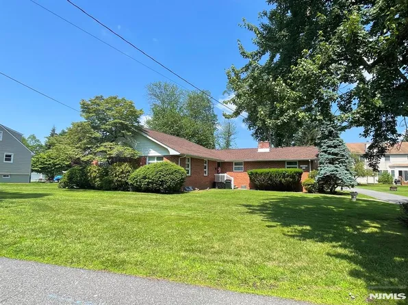 535 High St, Norwood, NJ 07648