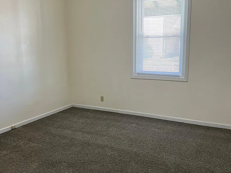 416 S Pike St — Photo 13