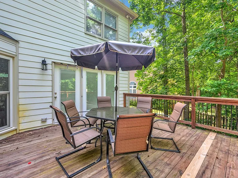 Stream Ridge Dr — Photo 7