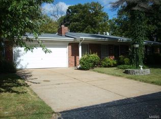 2709 Spring Forest Rd, Imperial, MO 63052