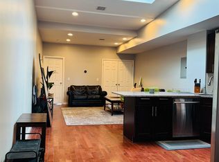 447 Mercer St #2A, Jersey City, NJ 07302