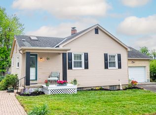 6640 Kugler Mill Rd, Cincinnati, OH 45236