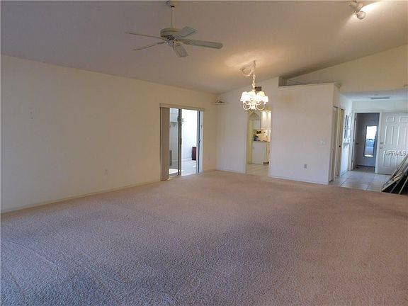 5th image of 707 Harrington Lake Dr S #15