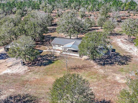 2nd image of 2557 County Highway 183 N