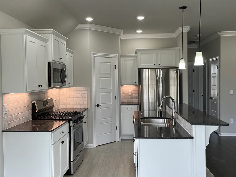 Kitchen 2