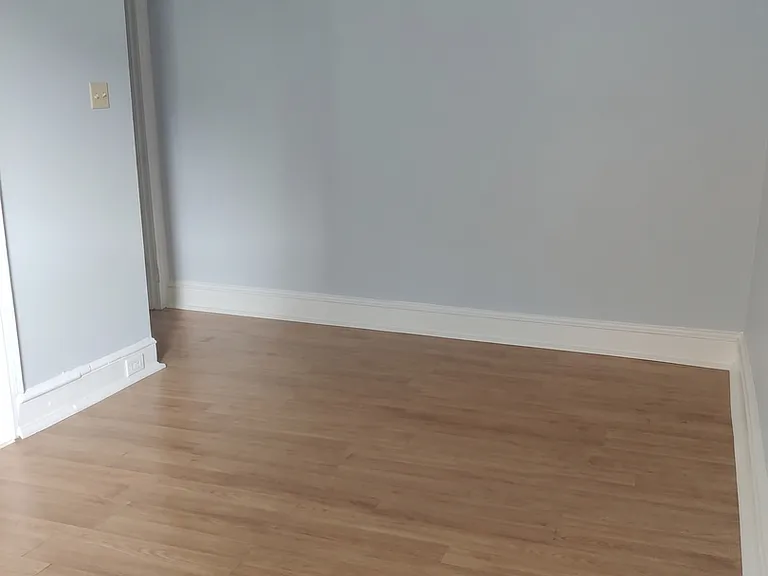 53 West Logan St. — Photo 5