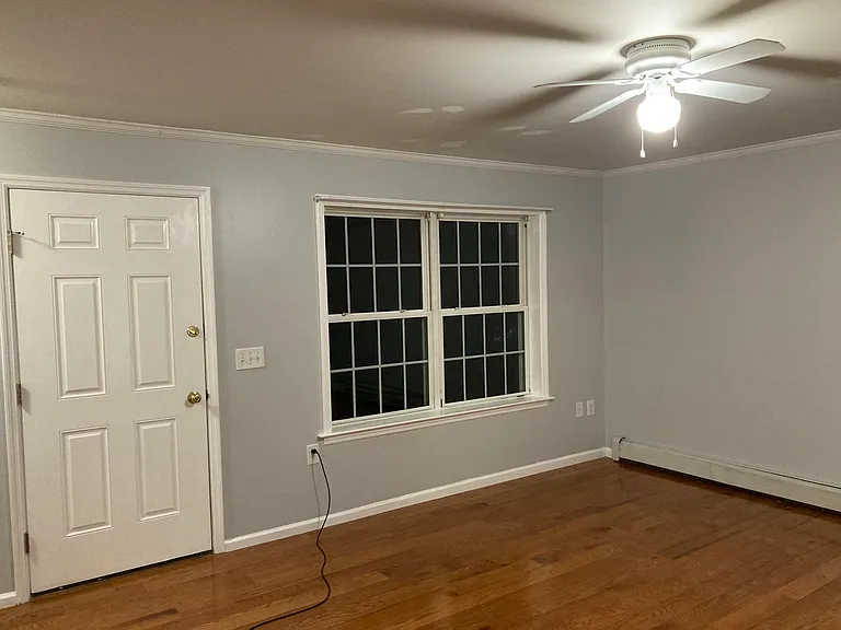37 Glen Ave #0 — Photo 8