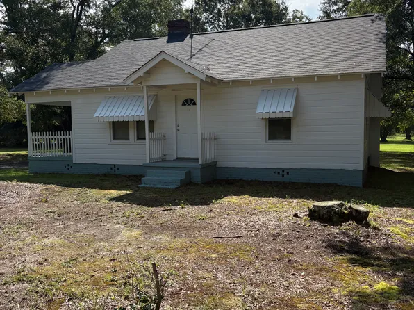 124 Old Georgia Rd, Simpsonville, SC 29681