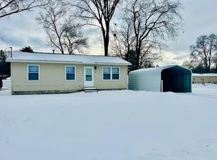 407 E Lincoln Ave, Reed City, MI 49677