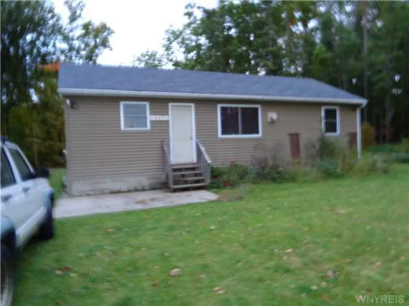 14573 Erway Sub Ln, Albion, NY 14411