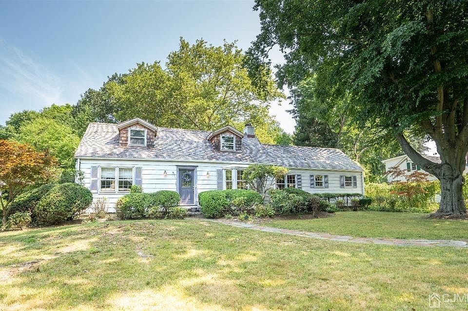 43 Kings Hwy, Middletown, NJ 07748 MLS 2400785R Zillow