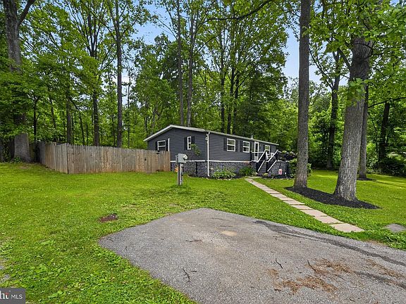2nd image of 127 Spring Hill Ln