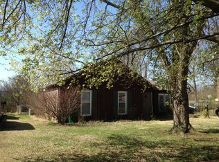 1302 Carlimar Ln, Louisville, KY 40222