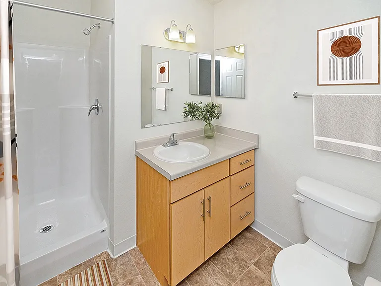 Limestone Creek Apartment Homes — Photo 13