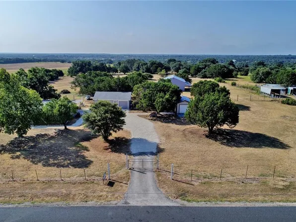 216 Oak Bend Dr, Liberty Hill, TX 78642