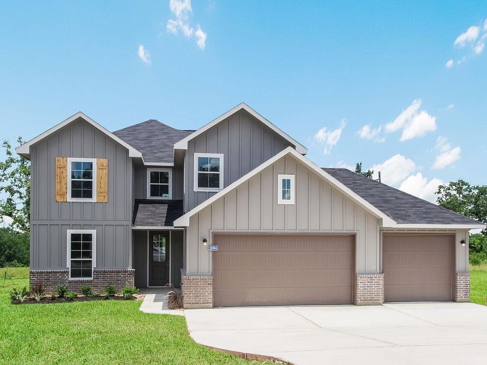 1st image of 26468 Lakeshore Dr