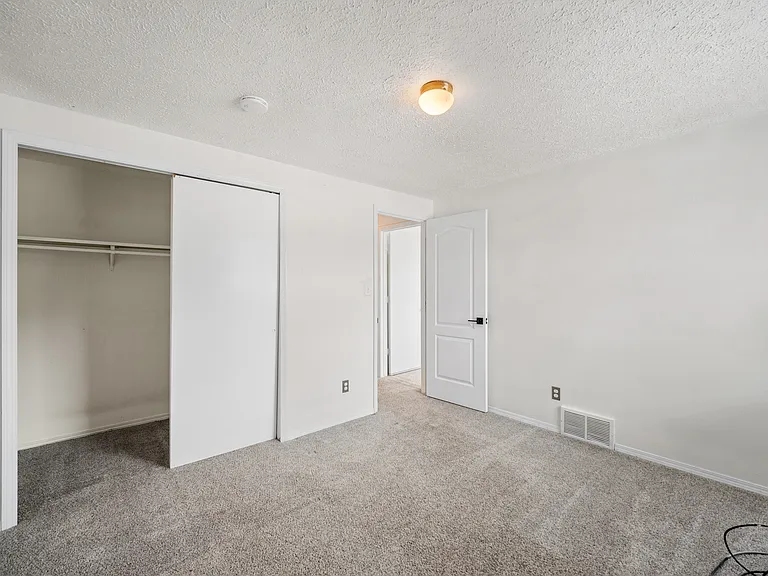2785 Frazier Ln — Photo 22