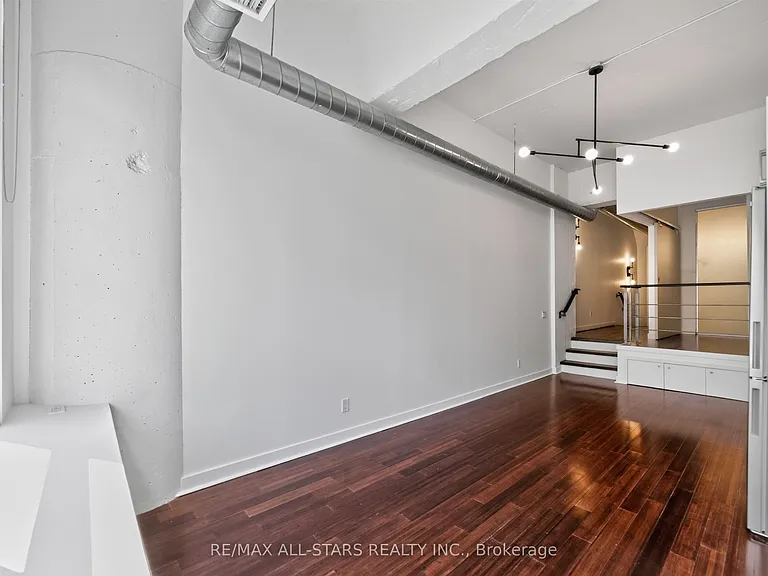 155 Dalhousie St #827 — Photo 23