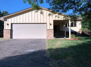 131 107th Ln NW, Coon Rapids, MN 55448