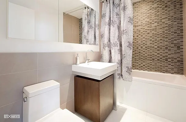 Rented by Citi Habitats | media 9