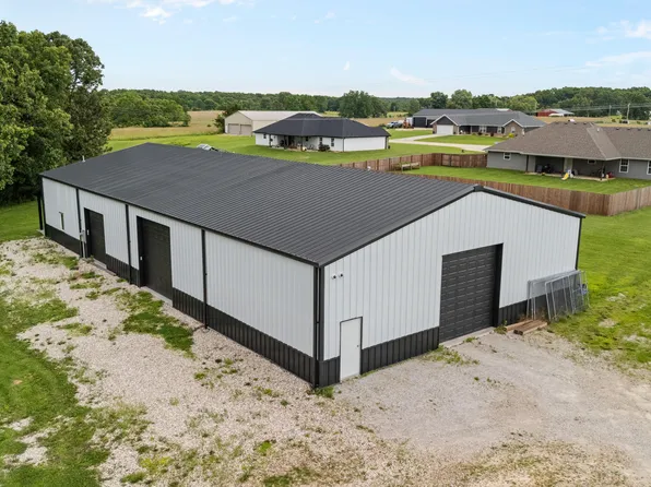 799 Peck Hill Road, Rogersville, MO 65742