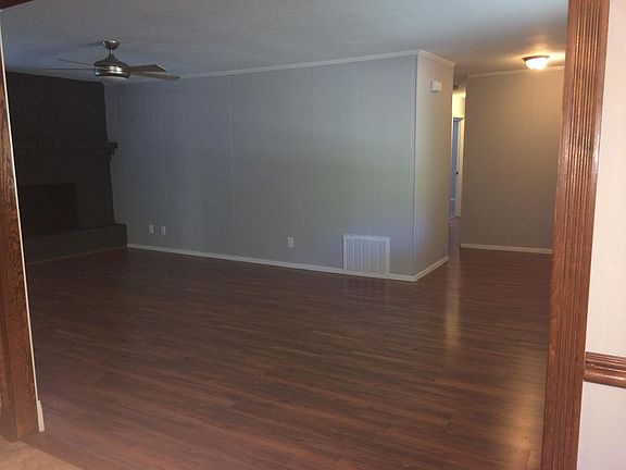 2nd image of 2304 Delwhite Dr