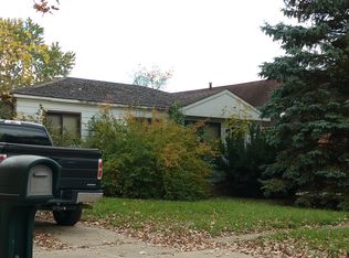 23040 Colgate St, Farmington Hills, MI