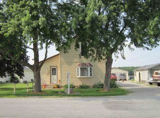 16427 Gar Creek Rd, New Haven, IN 46774