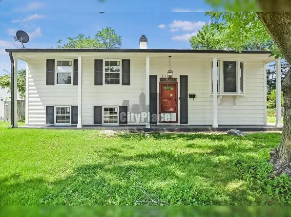 3202 Macarthur Ln, Indianapolis, IN 46224