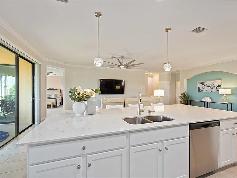 10817 Tarflower Dr #201 — Photo 13