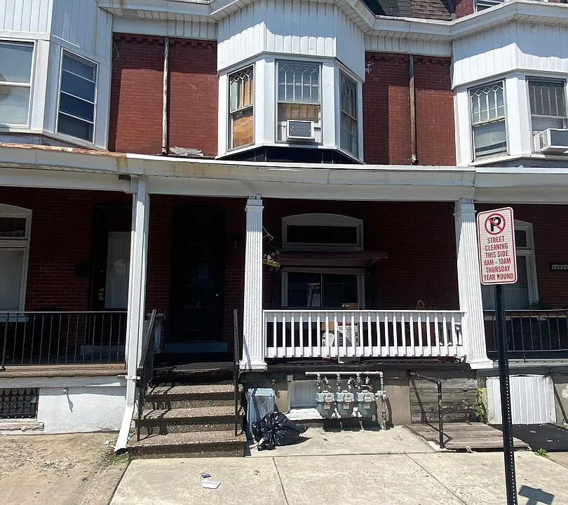 1405 W Turner St