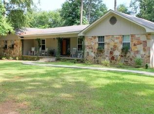 106 Jordan Cir, Louisville, MS 39339