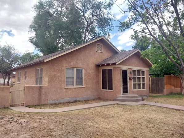 1318 N Richardson Ave, Roswell, NM 88201