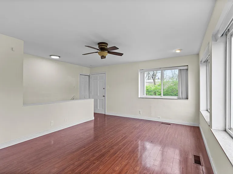 7848 Big Bend Blvd — Photo 14