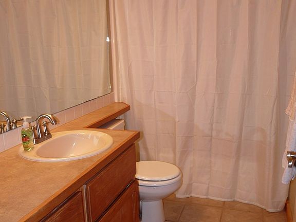 Updated guest bath with radiant heat flooring