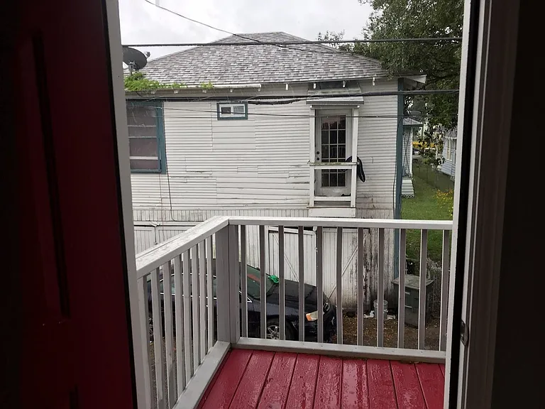 690 Avenue E — Photo 2